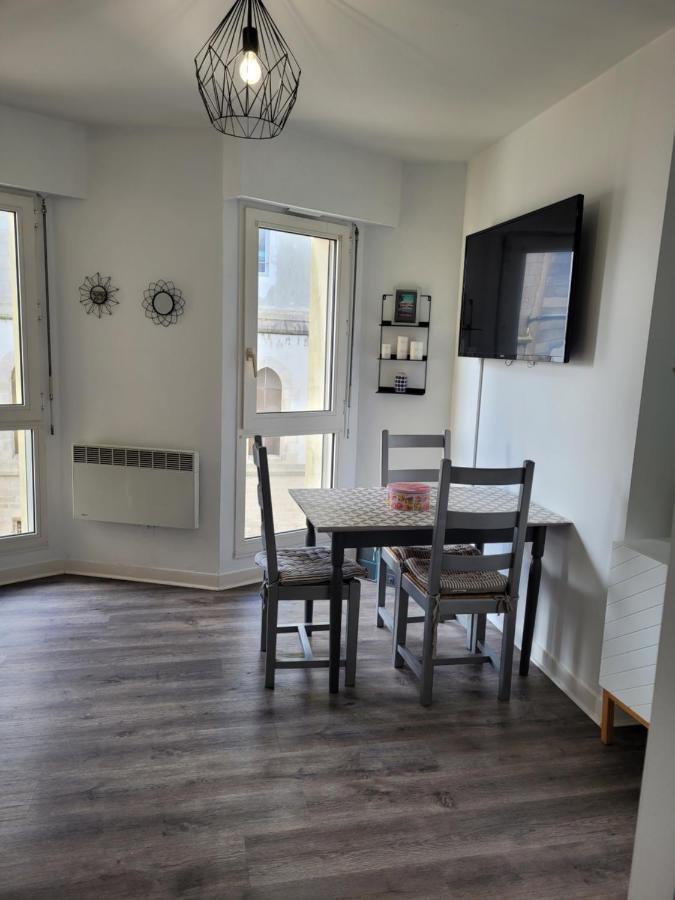 Charmant Appartement Au Coeur Du Centre Ville Quimper Eksteriør bilde